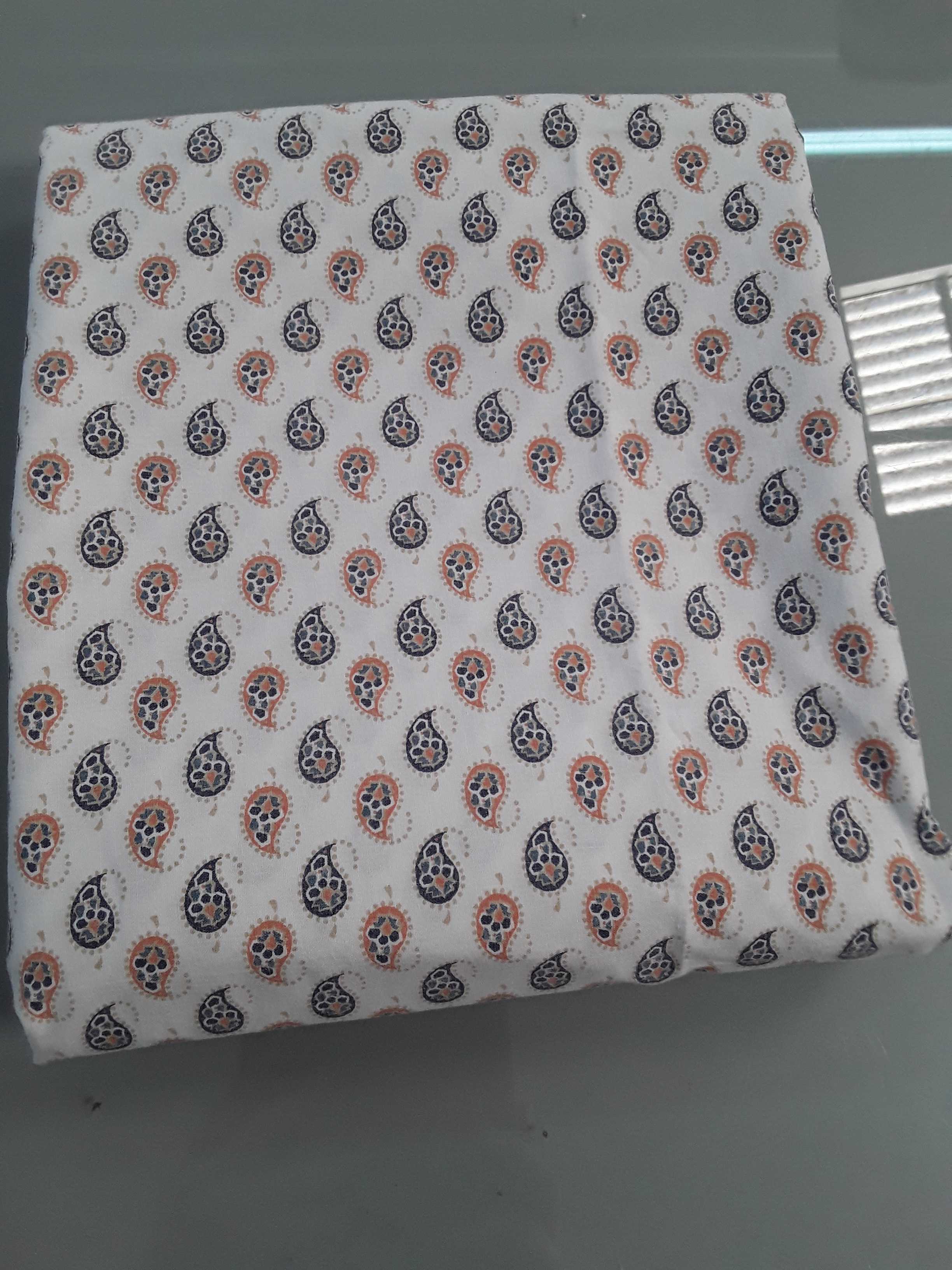 lenzuolo sotto con angoli