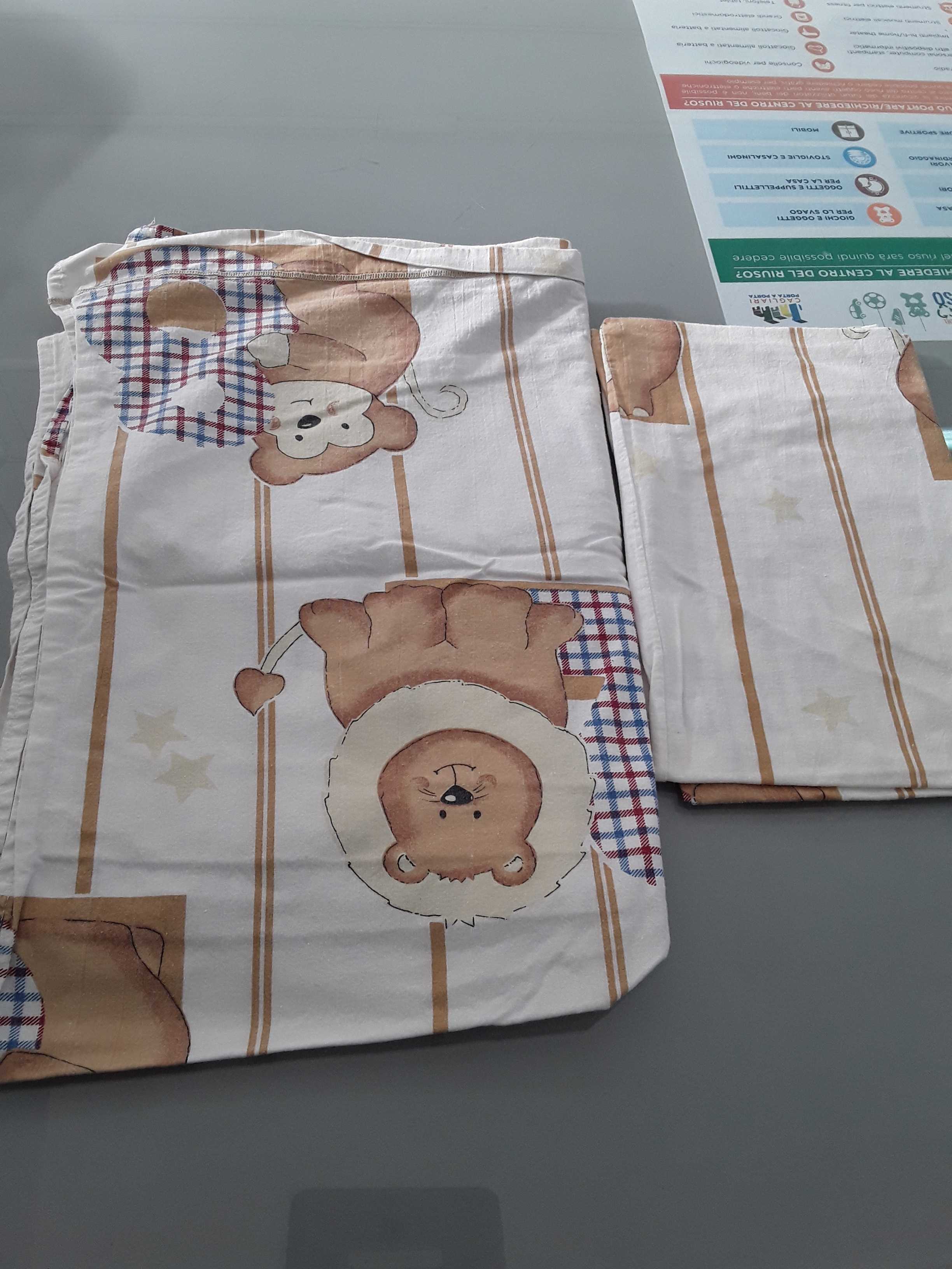 lenzuolo e federa lettino