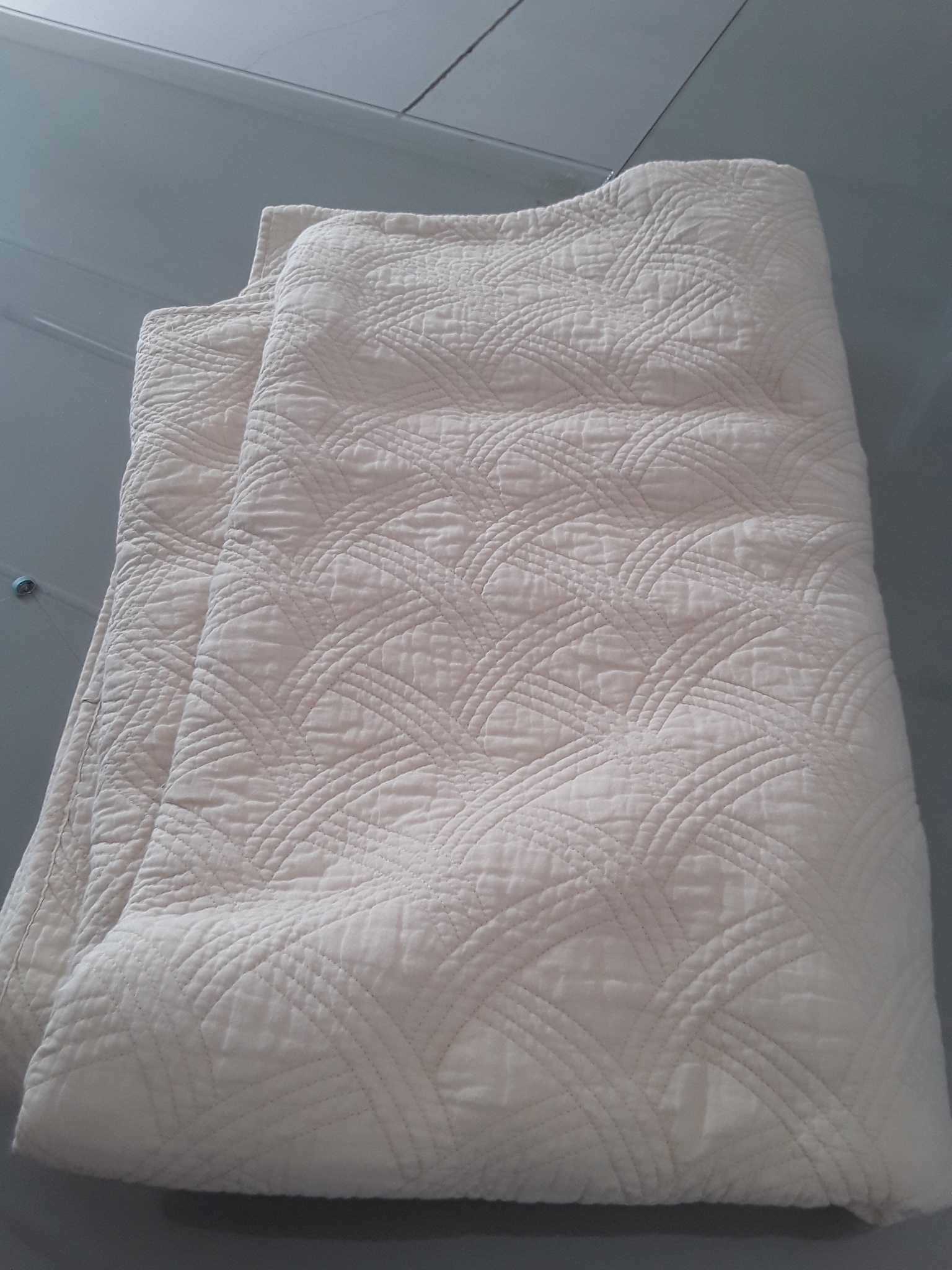 Copriletto matrimoniale 