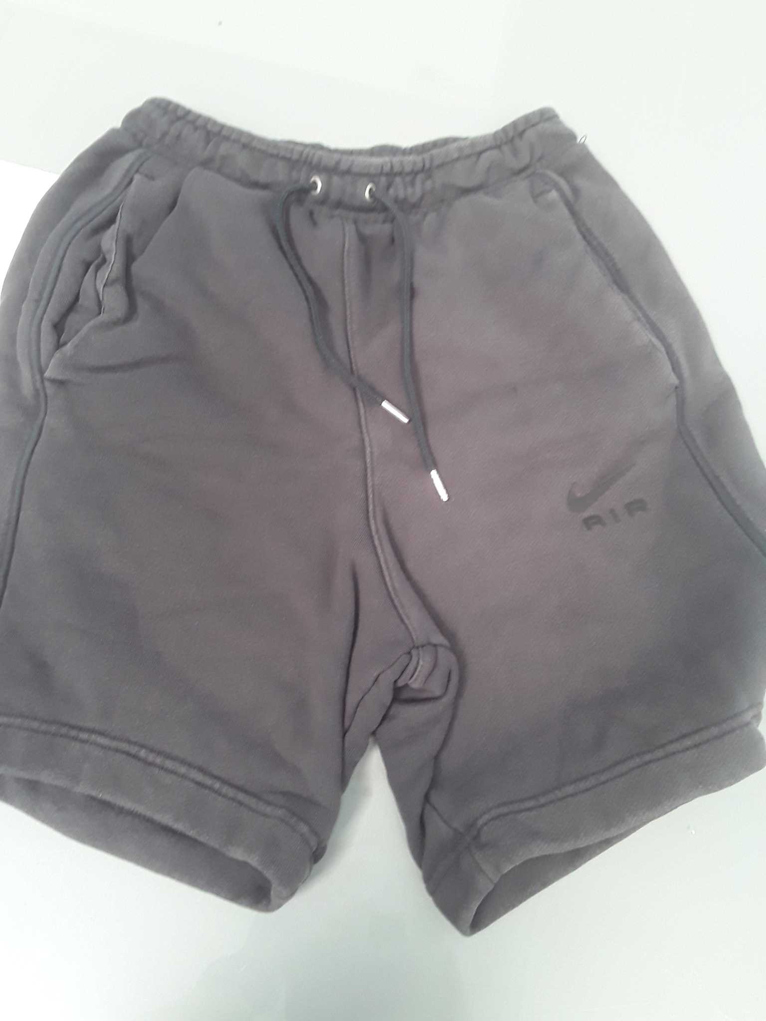 Abbigliamento uomo 