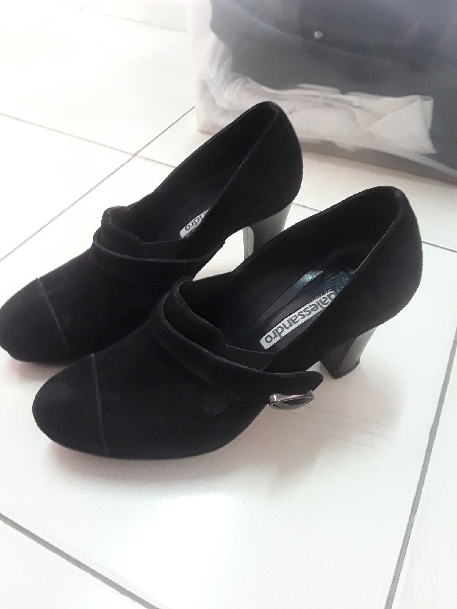Scarpe 