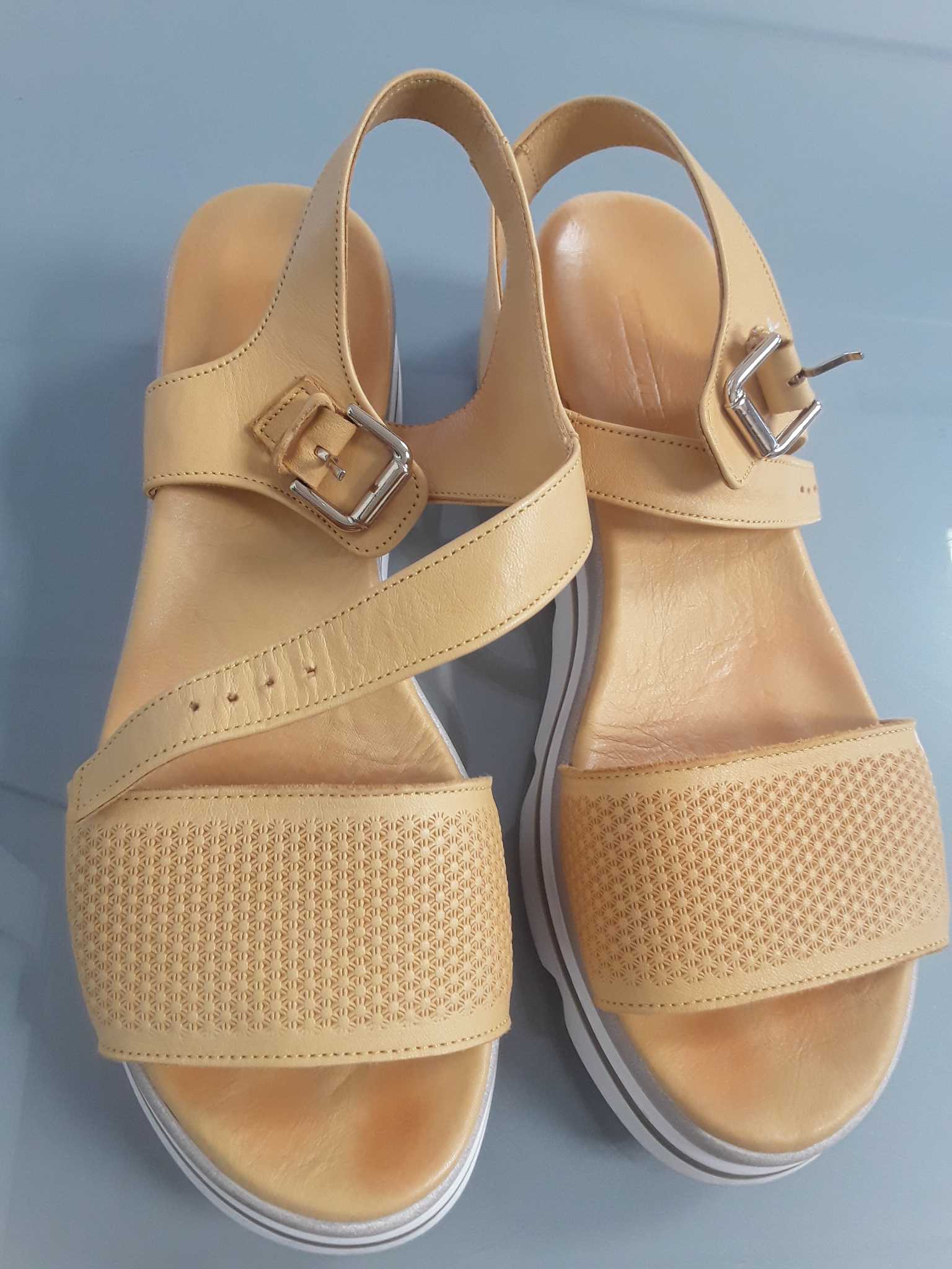 Scarpe 