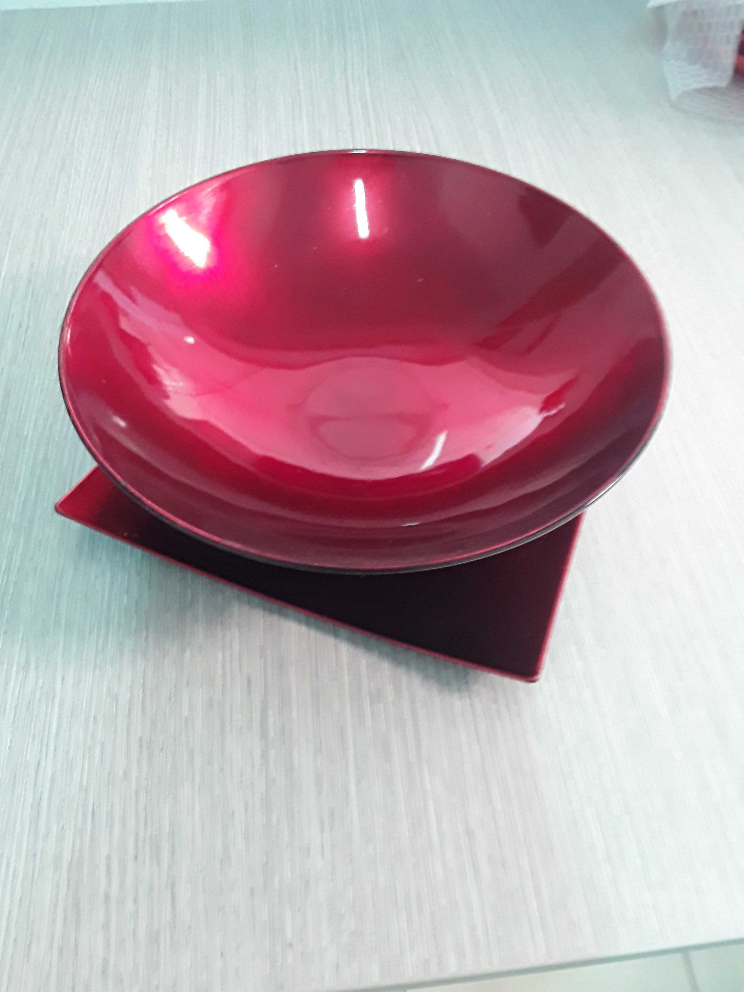 stoviglie in plastica 