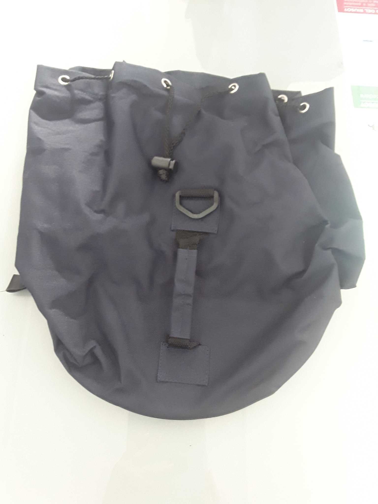 zaino a secchiello