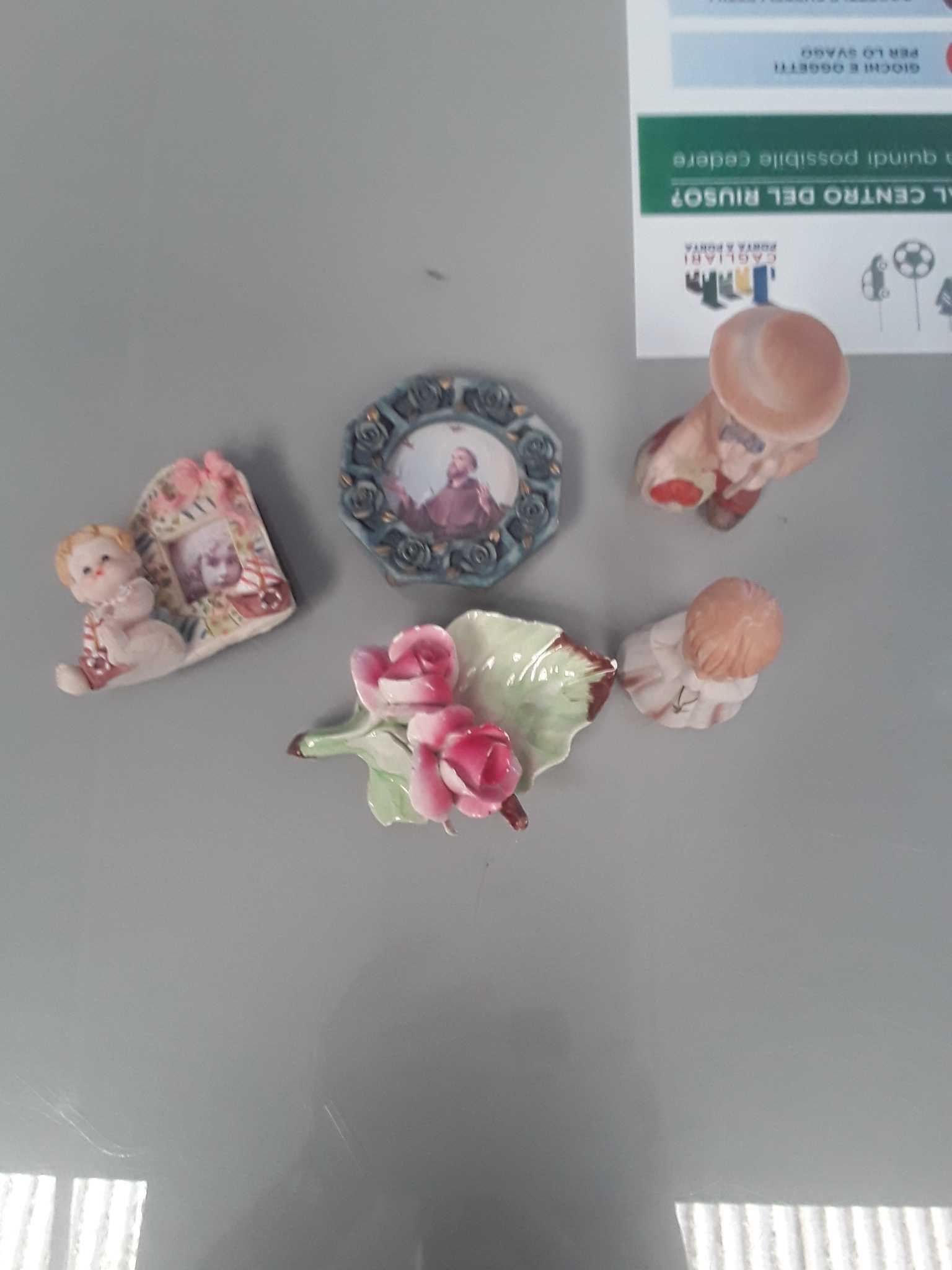 Suppellettili