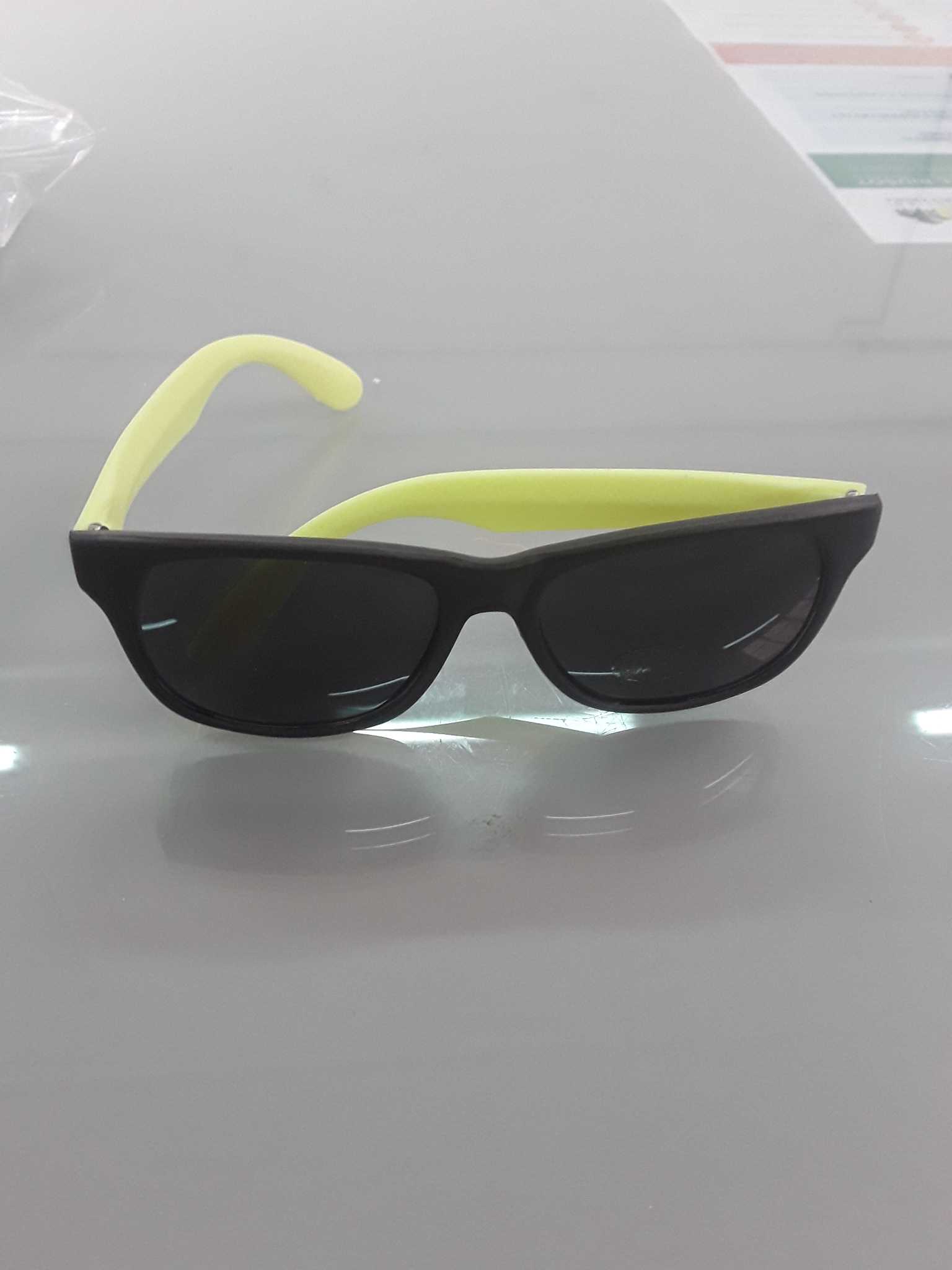Occhiali da sole