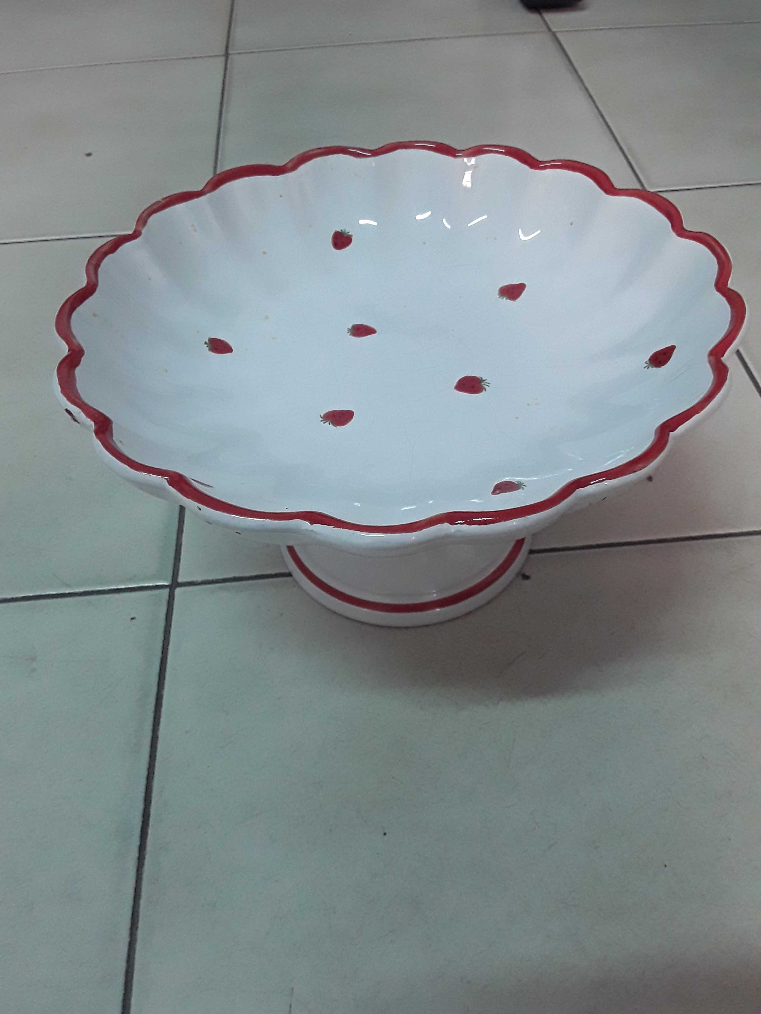 alzatina in ceramica 