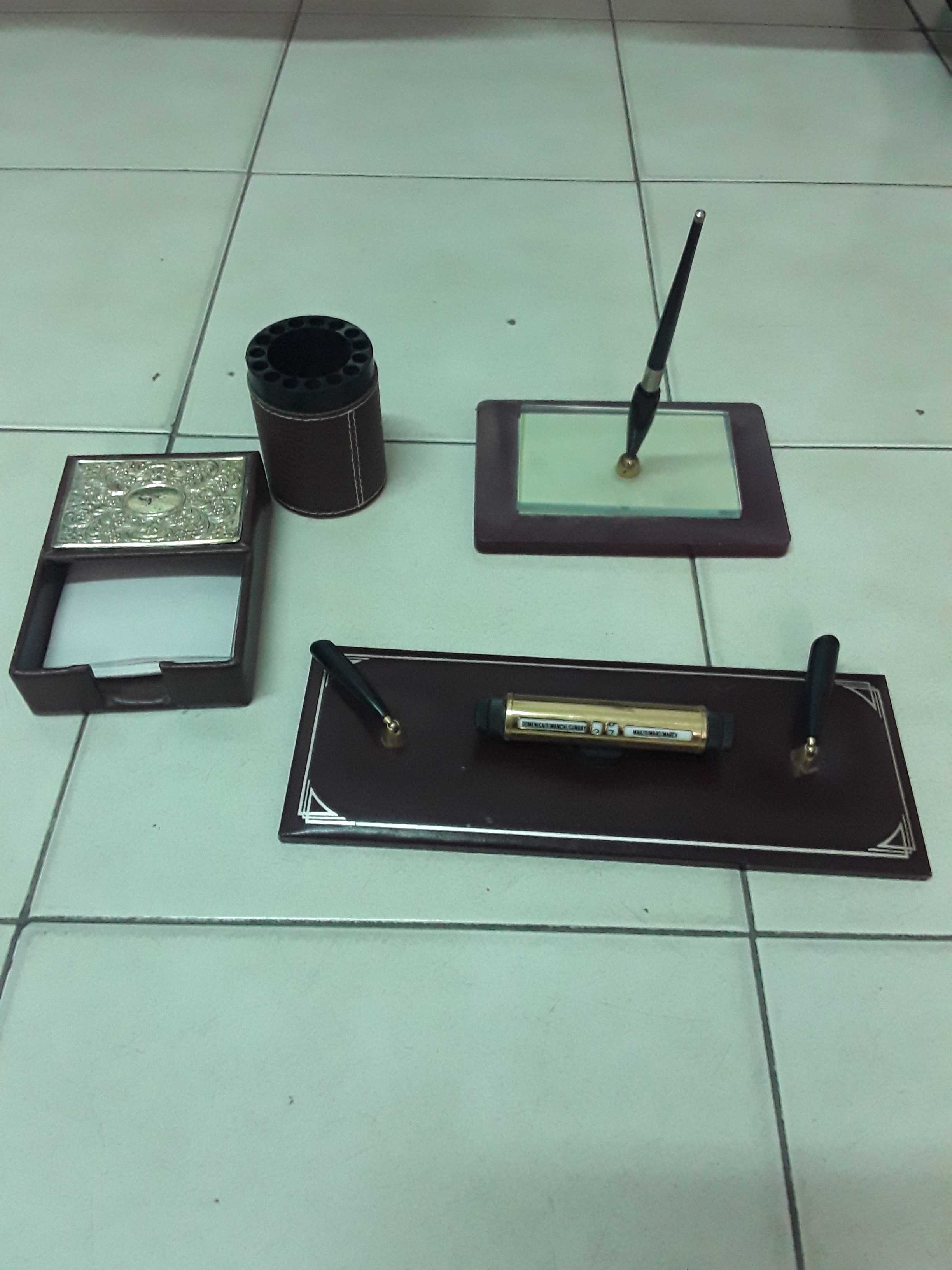 accessori per scrivania 