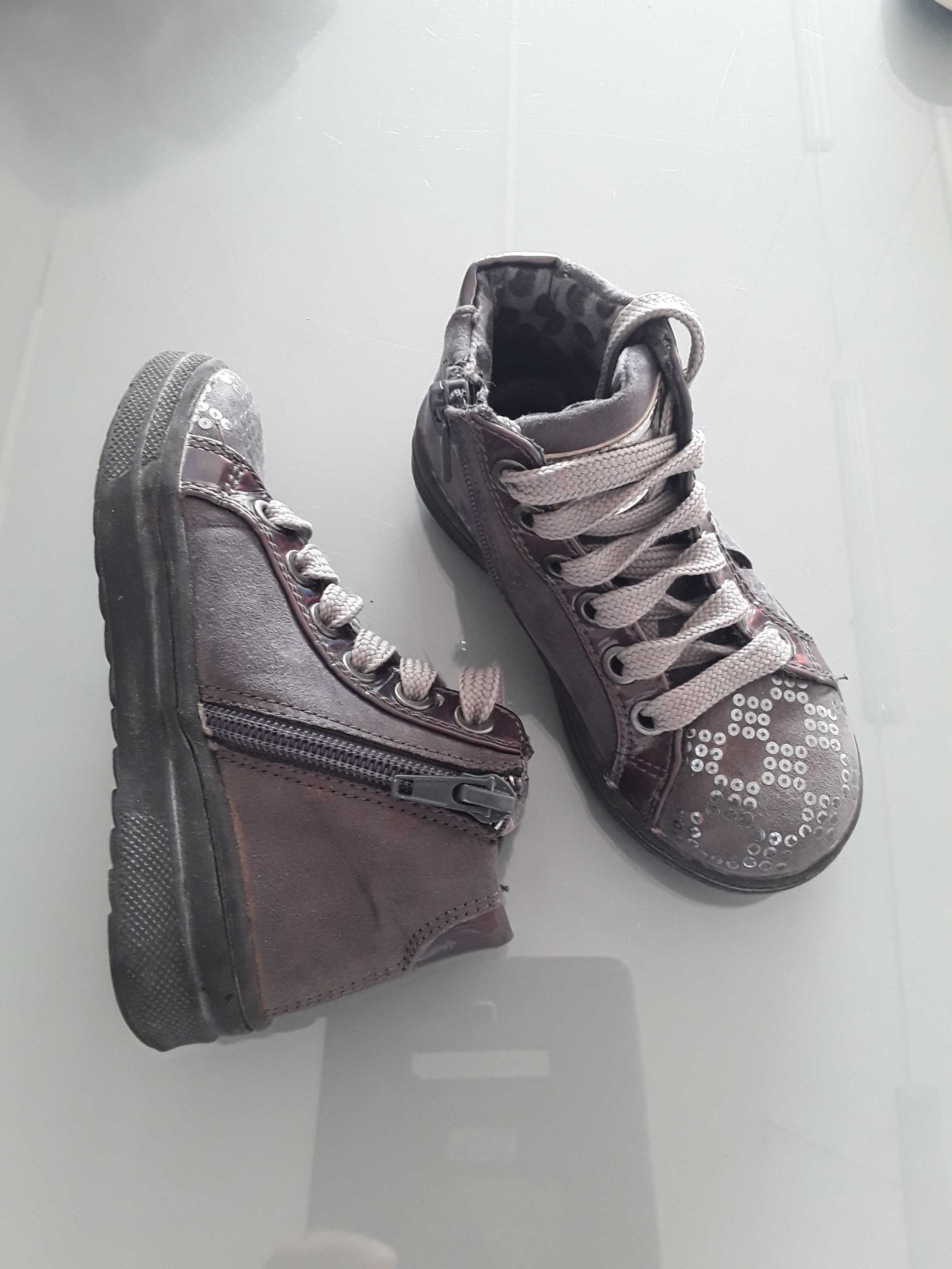 Scarpe bimba n.24