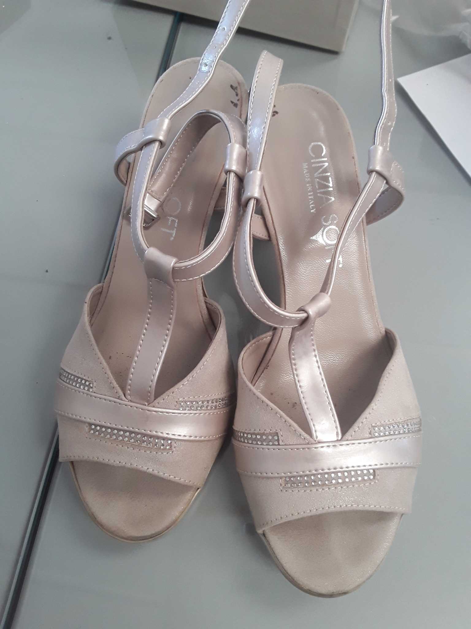 Scarpe 