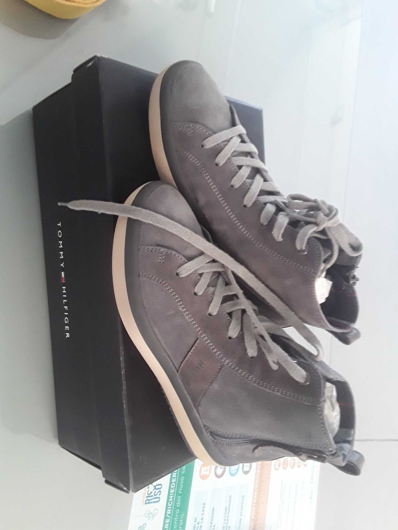 Scarpe 
